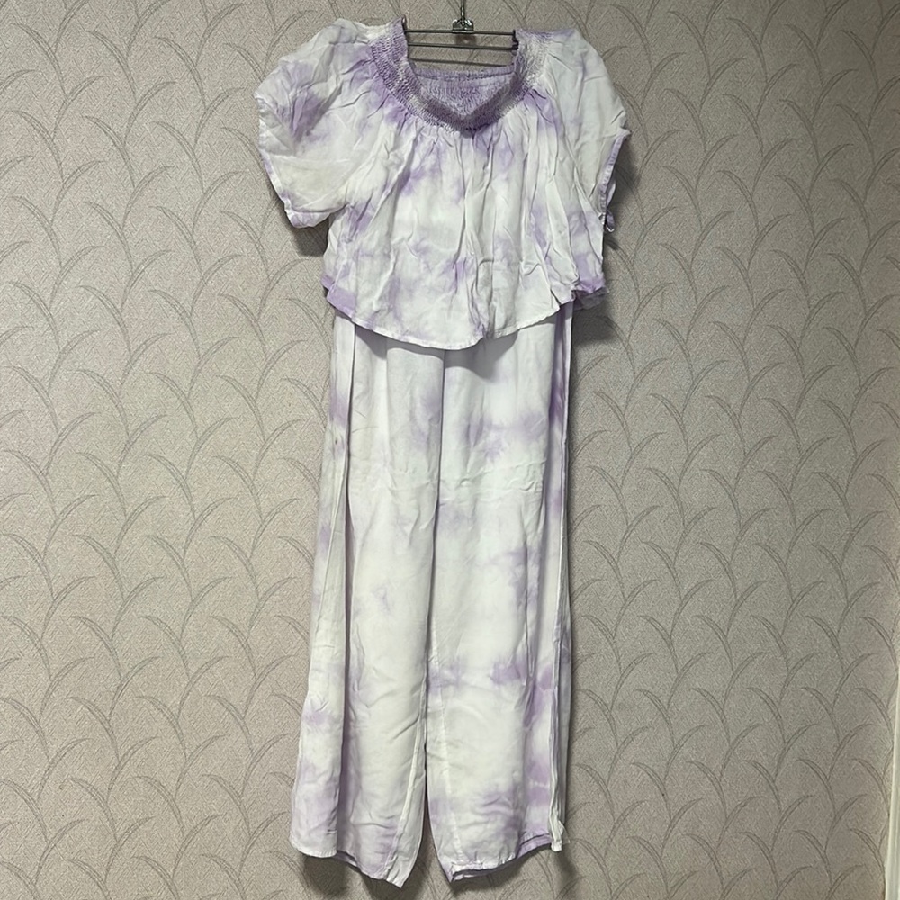 Purple/White tie dye